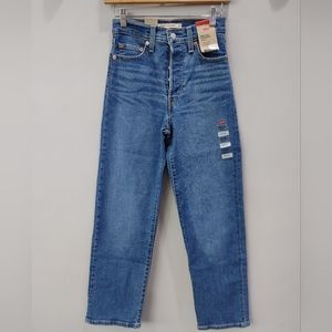 NEW Women's Levi's Ribcage Straight Ankle Blue Jeans Medium Wash